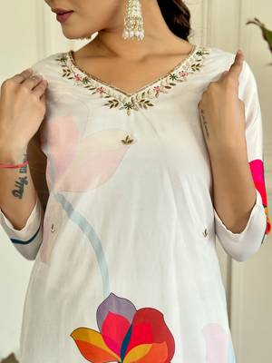 Women's White French Crepe Printed Straight Kurta with Pant And Dupatta Set  4