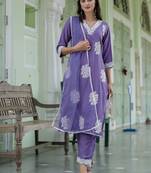 Vredevogel women's embroidered silk blend calf length straight kurta trouser with dupatta set