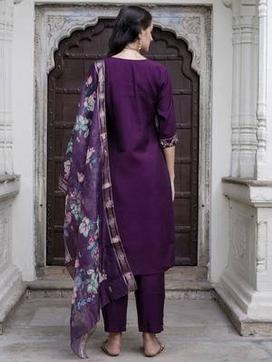 Vredevogel  women   s viscose roman silk embroidery straight kurta pant with dupatta set 2