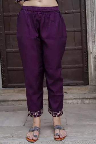 Vredevogel  women   s viscose roman silk embroidery straight kurta pant with dupatta set