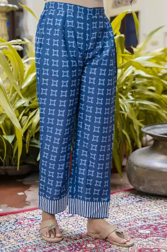 Vredevogel women cotton blend kurta pant dupatta set