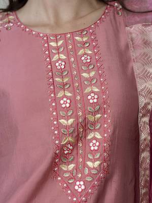 Vredevogel  women   s viscose roman silk embroidery straight kurta pant with dupatta set 3