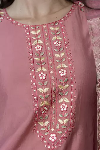 Vredevogel  women   s viscose roman silk embroidery straight kurta pant with dupatta set