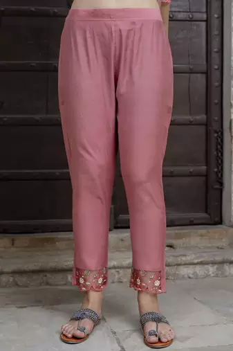 Vredevogel  women   s viscose roman silk embroidery straight kurta pant with dupatta set