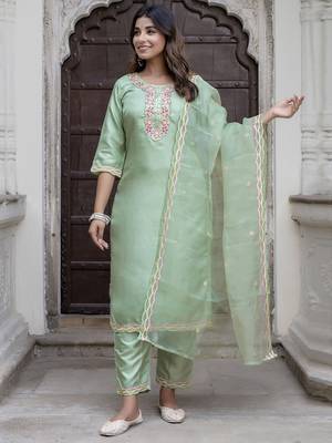 Vredevogel women's embroidered silk blend calf length straight kurta trouser with dupatta set 1