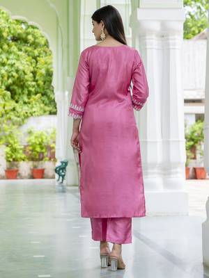 Vredevogel women's embroidered silk blend calf length straight kurta trouser with dupatta set 2