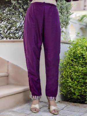 Vredevogel women's embroidered silk blend calf length straight kurta trouser with dupatta set 4