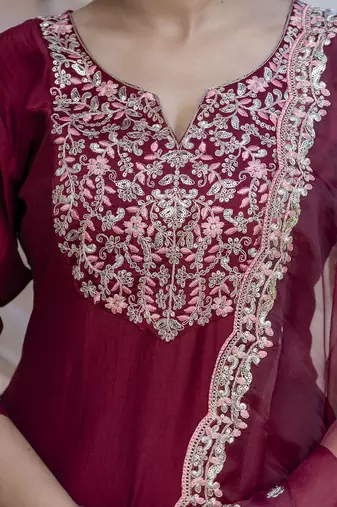 Vredevogel women's embroidered silk blend calf length straight kurta trouser with dupatta set