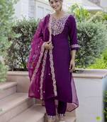 Vredevogel women's embroidered silk blend calf length straight kurta trouser with dupatta set