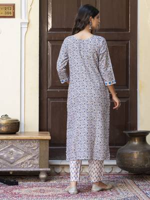 Vredevogel women cotton blend kurta pant dupatta set 2