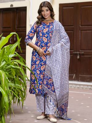 Vredevogel women cotton blend kurta pant dupatta set 1