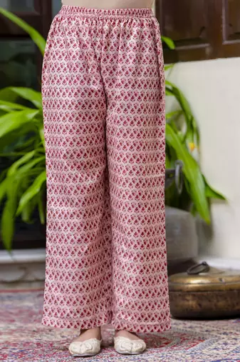 Vredevogel women cotton blend kurta pant dupatta set