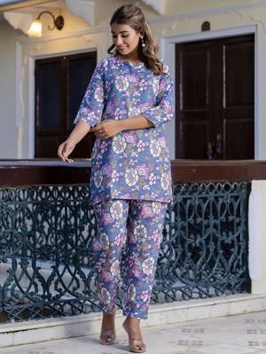 Vredevogel women cotton blend kurta pant set 1