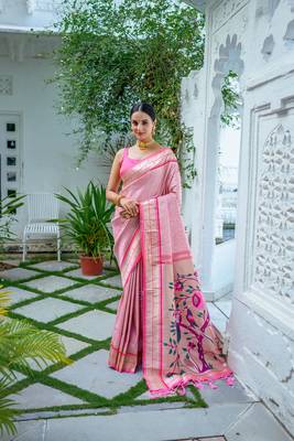 Baby Pink kanjivaram silk blend zari Weaving Border & Printed Pallu With Blouse For Women 3