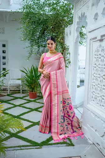 Baby Pink kanjivaram silk blend zari Weaving Border & Printed Pallu With Blouse For Women