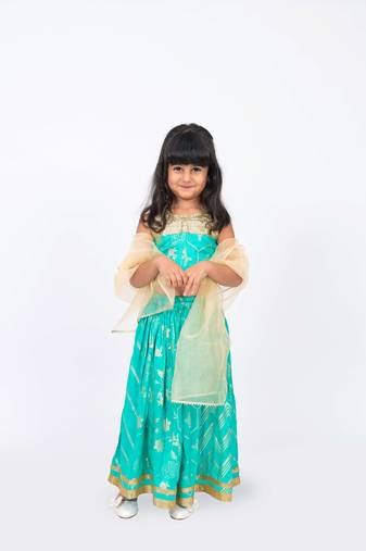 Elaisha girls brocade sleeveless sequence embellished top, skirt & tissue dupatta set - sea green