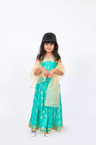 Elaisha girls brocade sleeveless sequence embellished top, skirt & tissue dupatta set - sea green