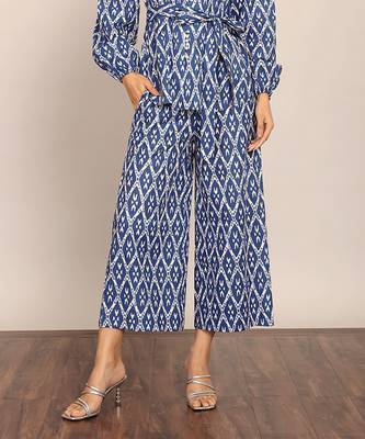 Blue and white co-ord set relaxed pant 1