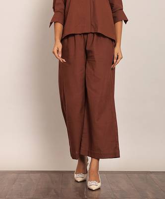 Brown solid relaxed pant 1