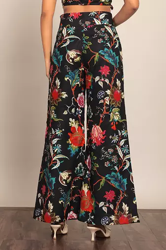 Black and multicolor floral printed relaxed pant