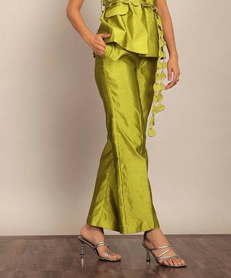 Green solid relaxed pant 3