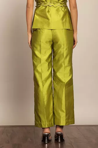 Green solid relaxed pant