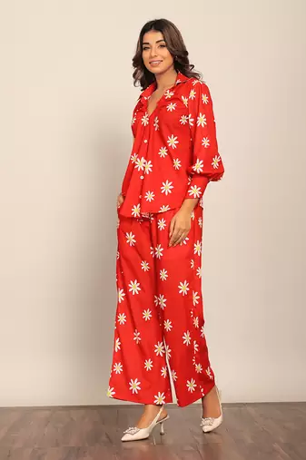 Red and white floral print relaxed pant