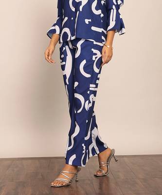 Blue and white relaxed pant 4