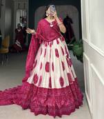 Women's Lehenga Choli Set For Wedding 