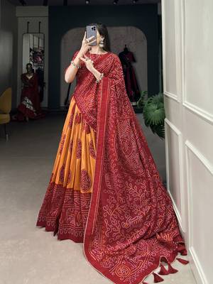 Women's Lehenga Choli Set For Wedding  3
