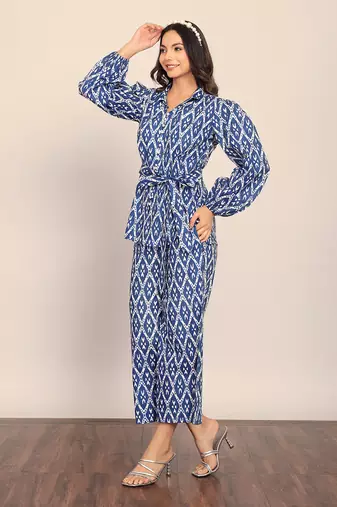 Blue and white cotton geometric co-ord set