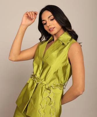Green taffeta solid top 3