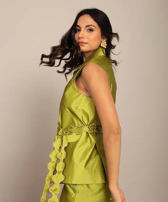 Green taffeta solid top 6