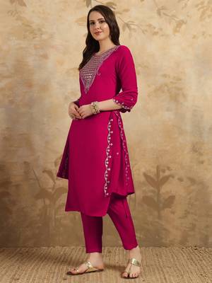Women's Chanderi Embroidered Straight Kurta with Pant And Dupatta Set 3