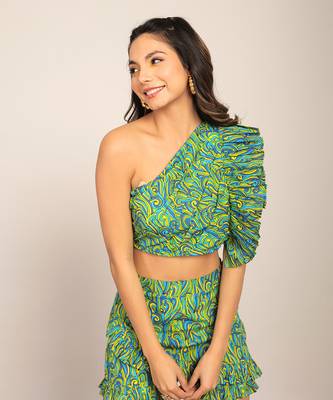 Green cotton geometric top 3