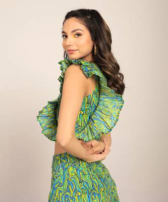 Green cotton geometric top 4