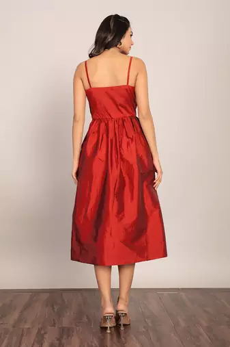Maroon taffeta solid dress