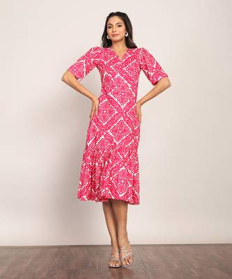 Pink and white cotton geometric dress 1