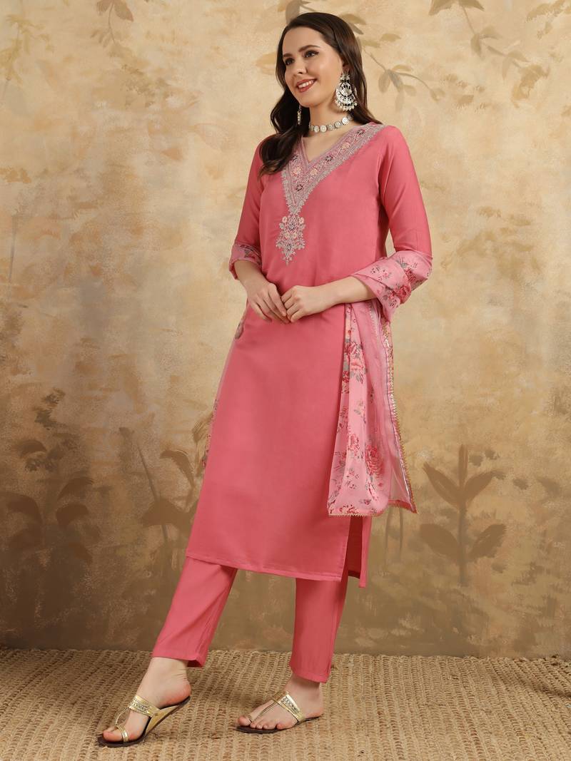 Women's Chanderi Embroidered Straight Kurta with Pant And Dupatta Set