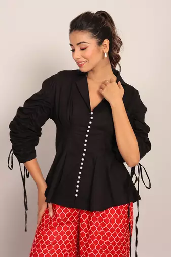 Black cotton solid top