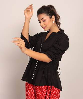 Black cotton solid top 4