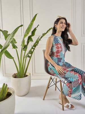 Winered women light blue printed halter neck co-ord set 2