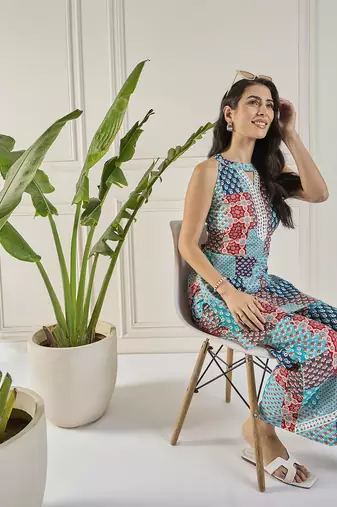 Winered women light blue printed halter neck co-ord set