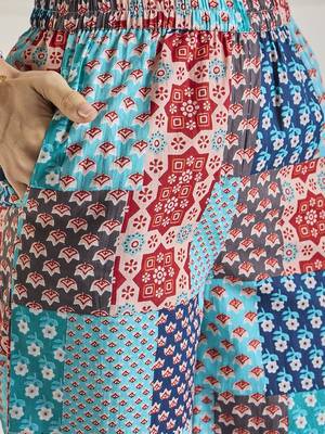 Winered women light blue printed halter neck co-ord set 5