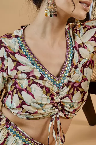 Winered women embroidered crop-top and skirt co-ord set