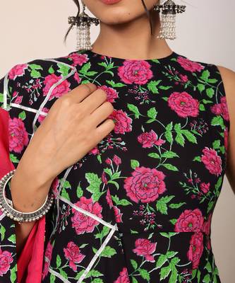 Multicolour floral printed anarkali suit set paired with pant and pink dupatta 4