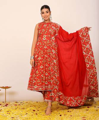 Multicolour floral printed anarkali suit set paired with pant and dupatta 1