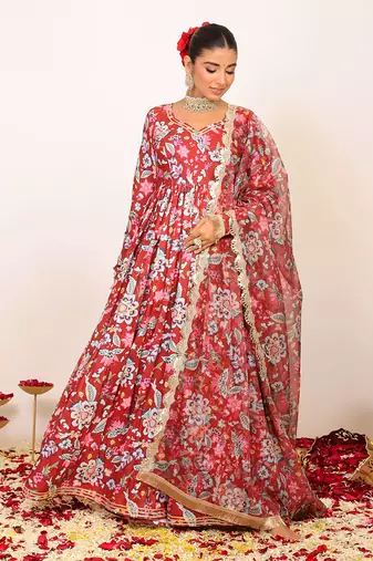 Multicolour floral printed anarkali kurta set with sweetheart neckline paired with dupatta