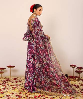 Floral printed multicolour anarkali kurta set with sweetheart neckline paired with dupatta 4