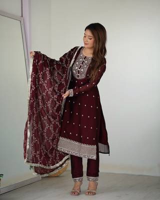 Pure Blooming Rangoli Silk Fabric Straight Fit Embroidery Work Kurta With Dupatta And Trousers 1